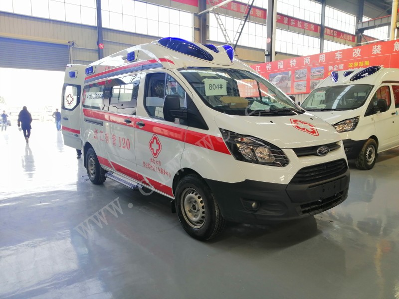 福特V362泰格頂監護型救護車