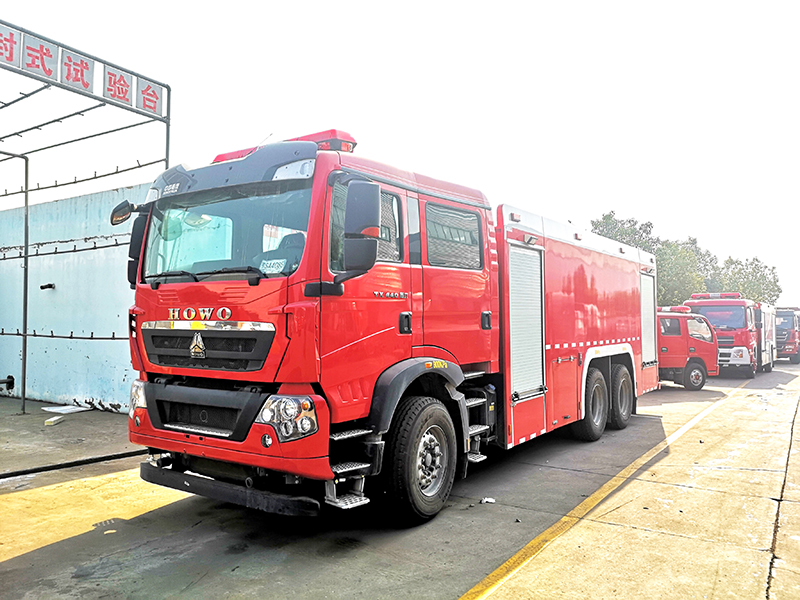 豪沃牌 國六16噸泡沫消防車